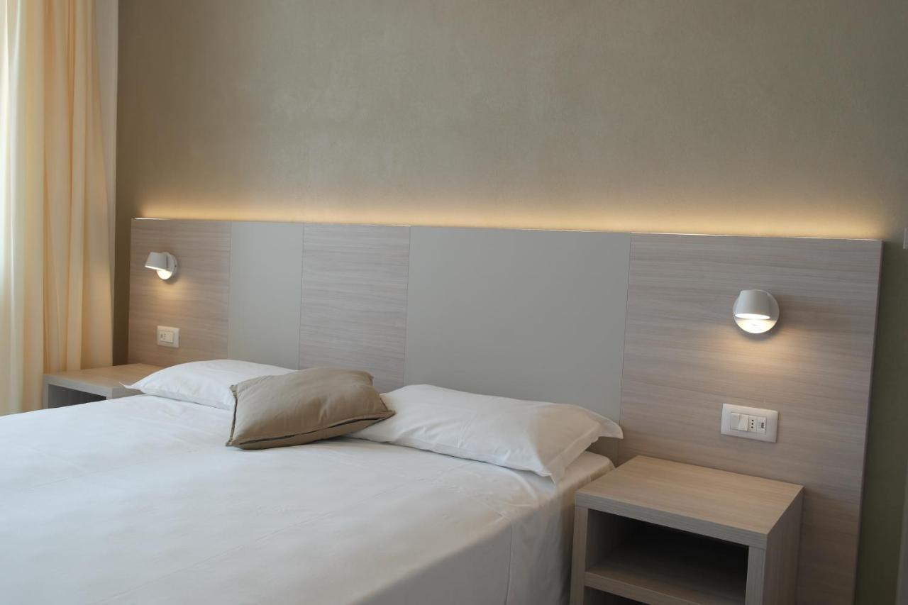 Hotel Karibe Bibione Exterior photo